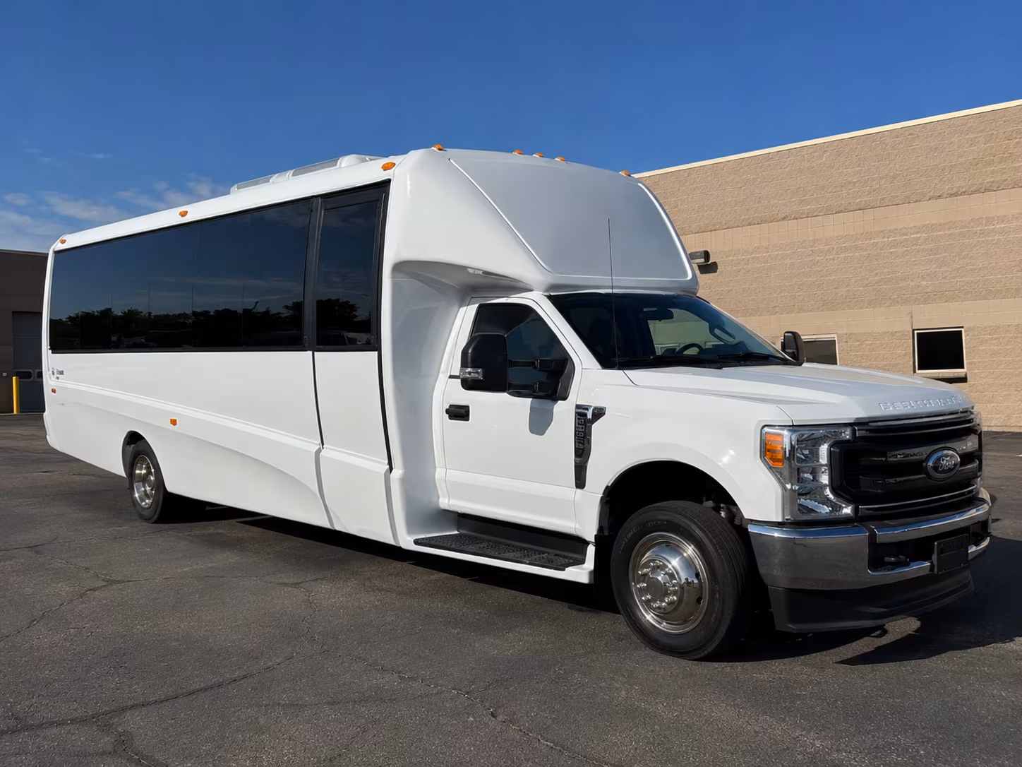 Manteca Airport Shuttles & Transportation