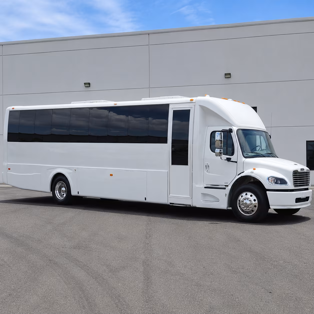 Stockton Birthday, Sweet 16, & Quinceañera Transportation party bus exterior