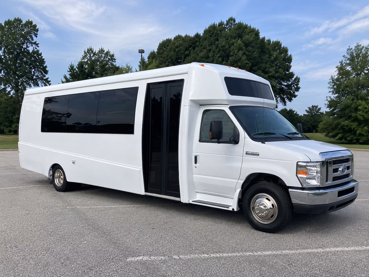 Stockton Winery Tour & Pub Crawl Transportation party bus exterior