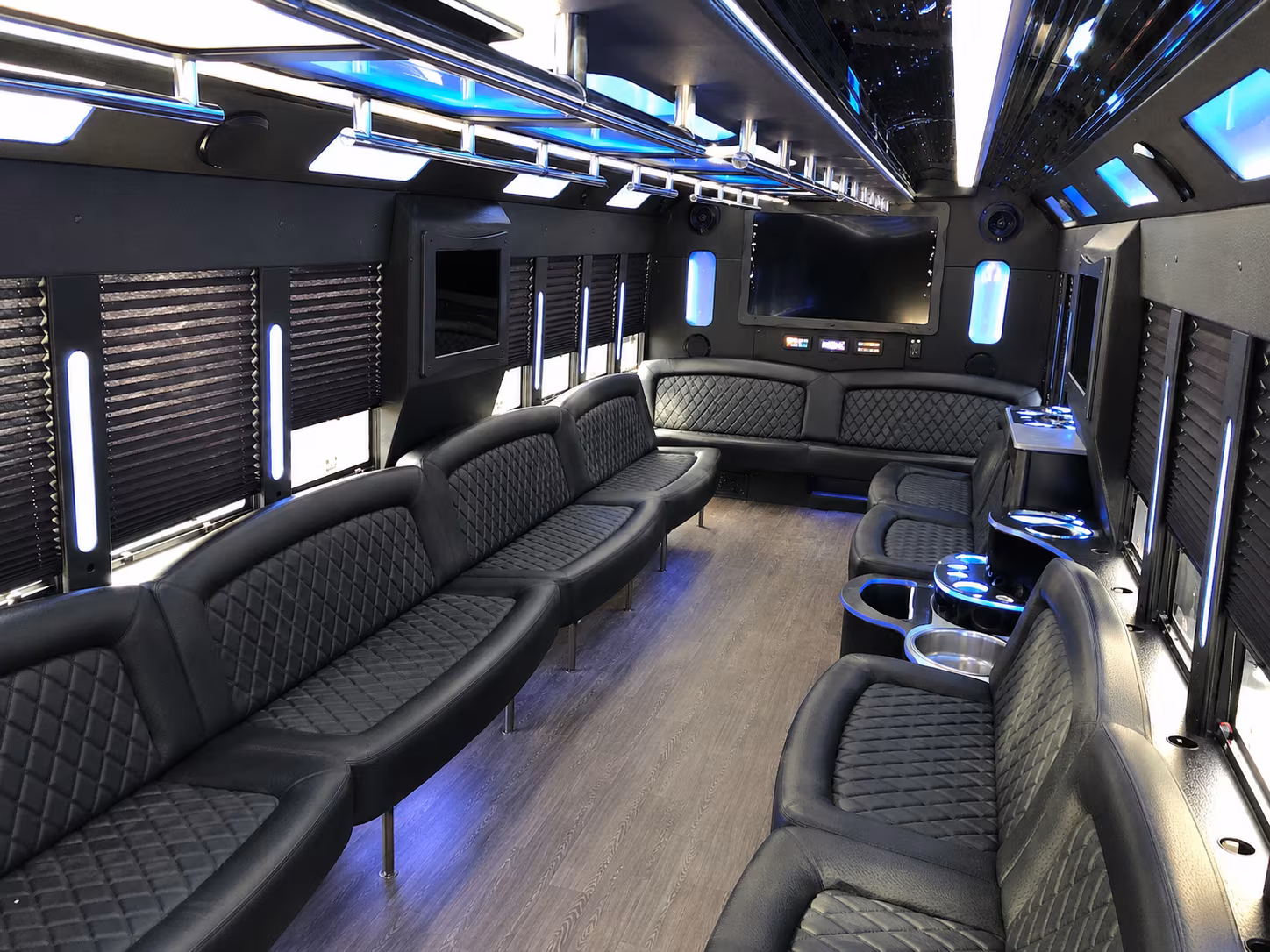 Stockton Winery Tour & Pub Crawl Transportation party bus exterior